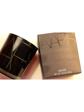 Nars Rare NIB Limited Edition Summer Tropical Monoi Scented Candle Luxurious